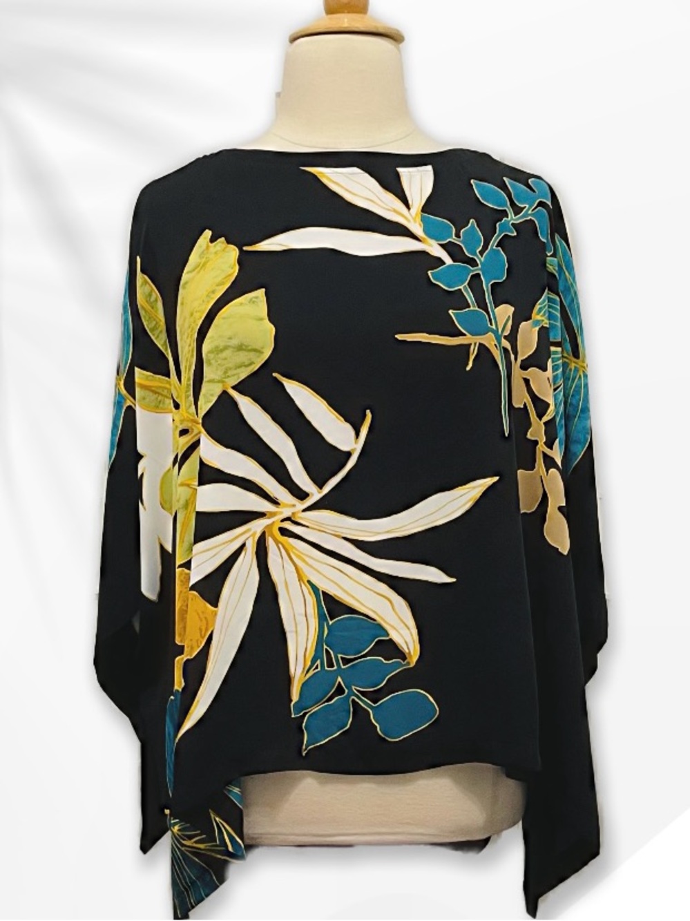 Chico’s Floral Top sz S/M
